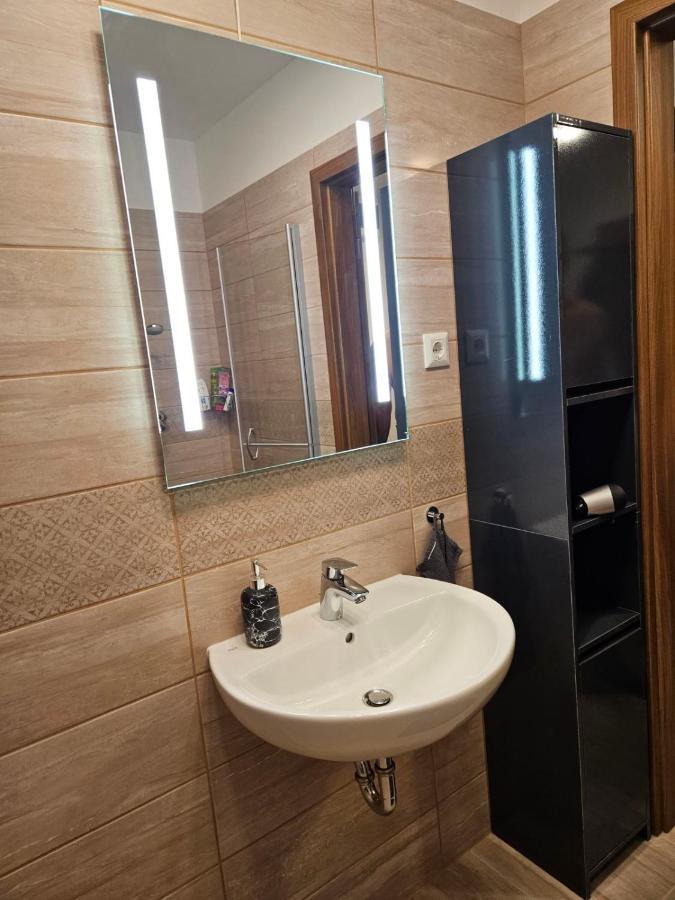N&Z Apartman Close To The Downtown Lejlighed Budapest Eksteriør billede